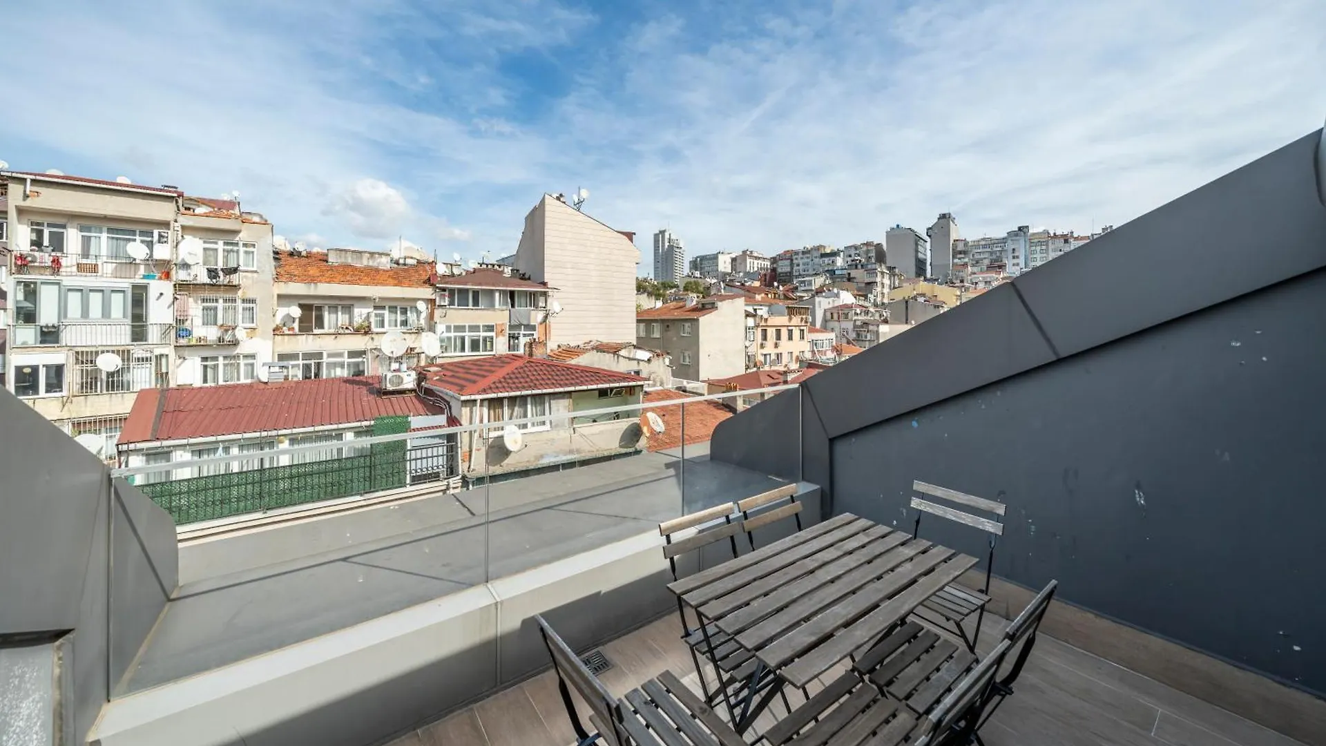 Aparthotel Taksim Petek Residence By Guestteori Istanbul
